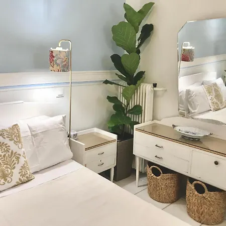 Iris Metaxaki Chania